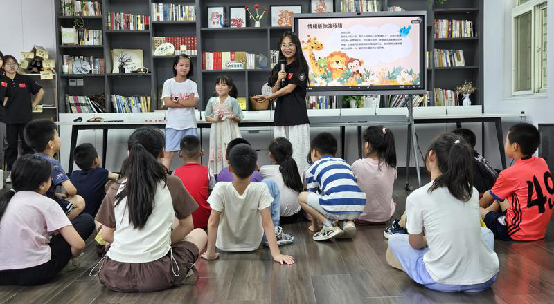 貢獻(xiàn)青年力量 詮釋挺膺擔(dān)當(dāng) 明德學(xué)院開(kāi)展2024年暑期社會(huì)實(shí)踐專(zhuān)項(xiàng)活動(dòng) 貢獻(xiàn)青年力量 詮釋挺膺擔(dān)當(dāng) 明德學(xué)院開(kāi)展2024年暑期社會(huì)實(shí)踐專(zhuān)項(xiàng)活動(dòng)