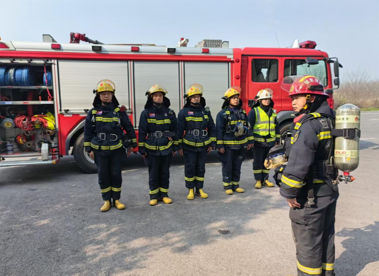 多項措施有效并舉 用實際行動切實筑牢企業(yè)安全生產(chǎn)防線 金葉科教集團深入開展2024年安全管理專項行動之煙配產(chǎn)業(yè)篇